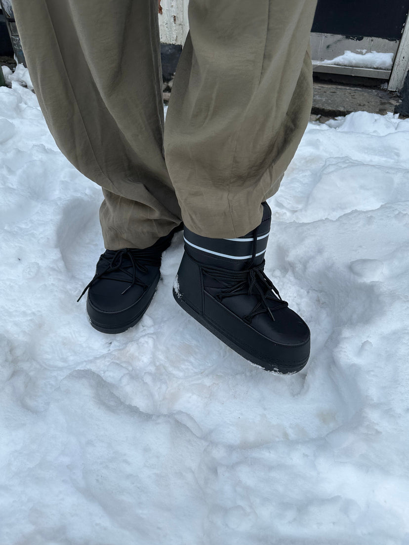Molly Boots - Black