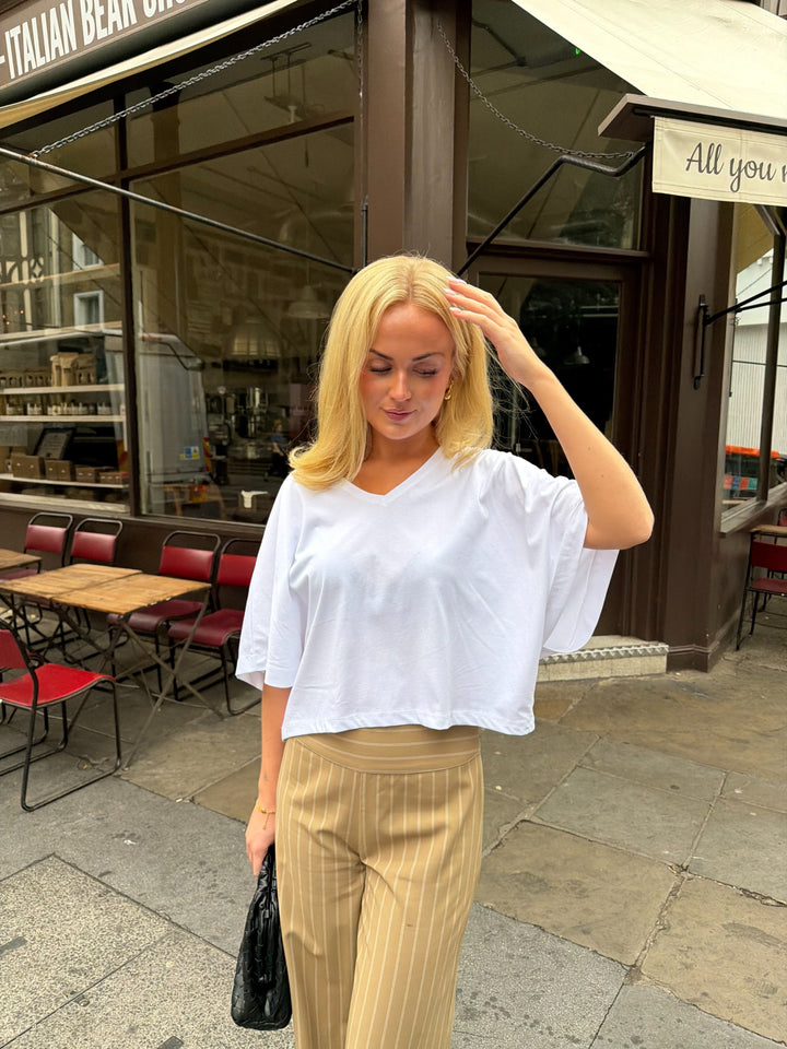 Sofie Oversize V-Neck T-shirt - White