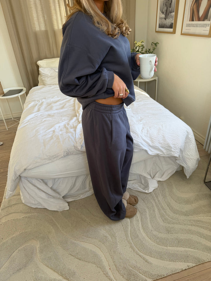 Filine Heavy Sweatpants - Stormy Blue