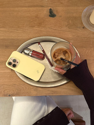 iPhone 14 Cover - Butter Yellow
