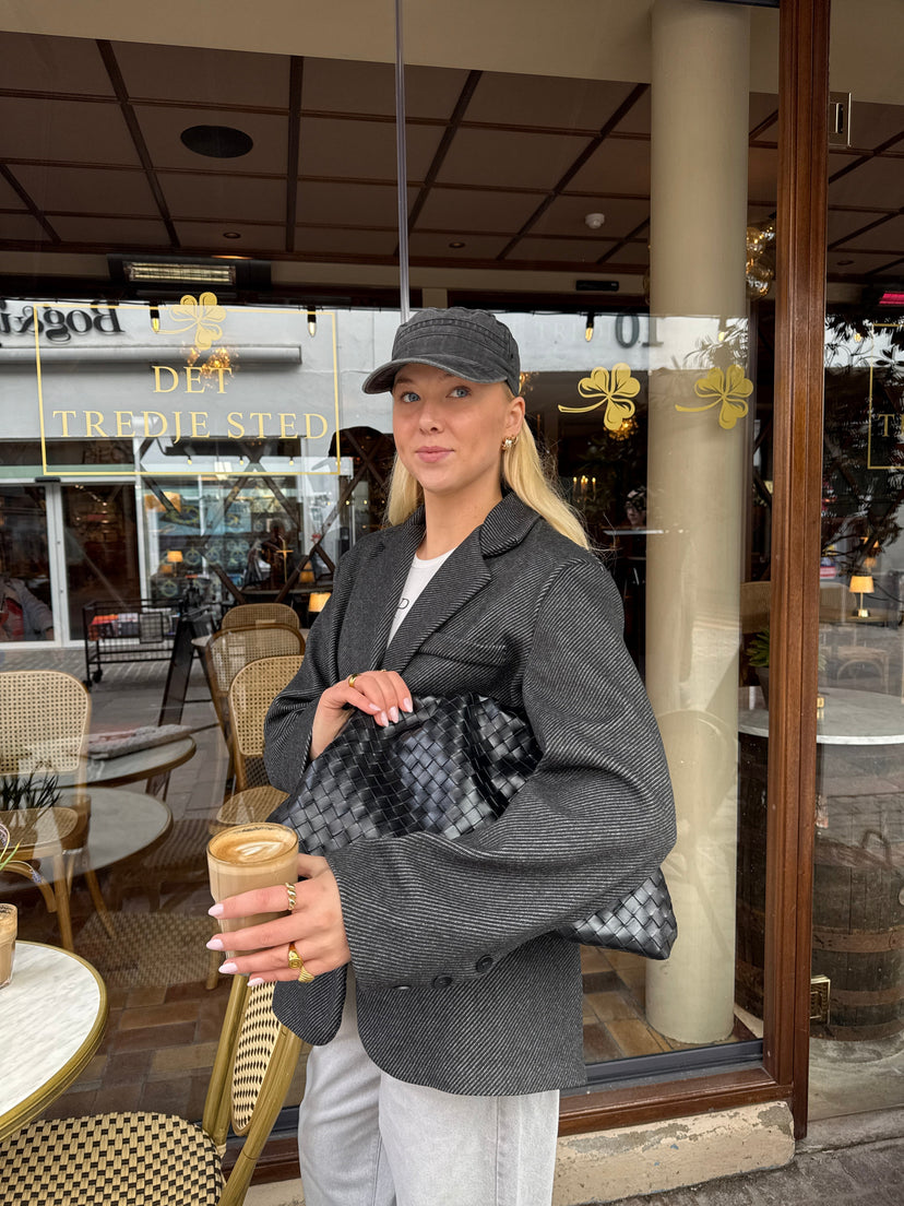 Bianca XL Clutch - Black