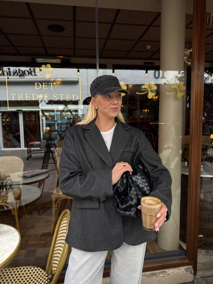 Bianca XL Clutch - Black