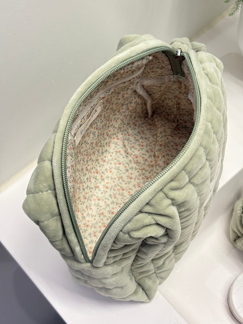 Velvet Makeup Bag Medium - Pistachio