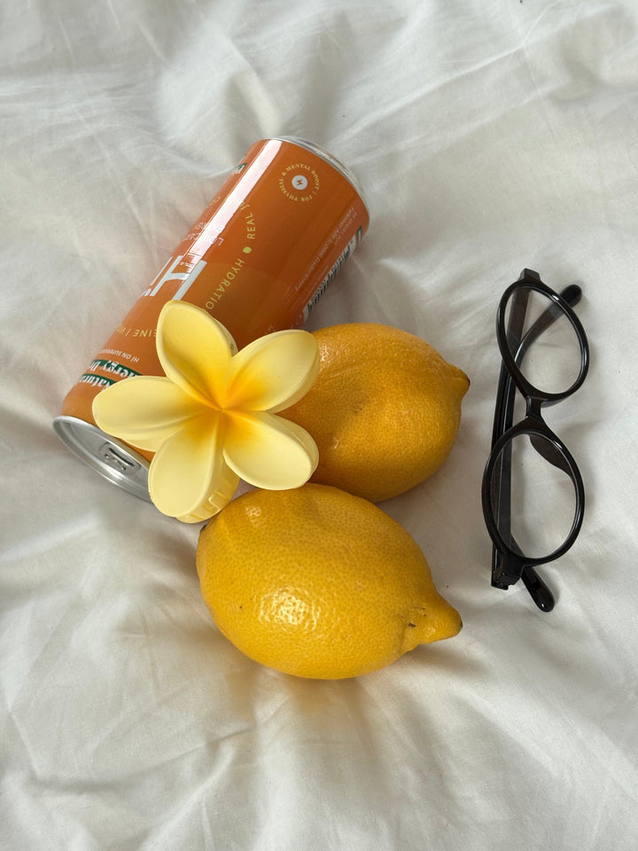 Gry Flower Hairclip - Matte Yellow