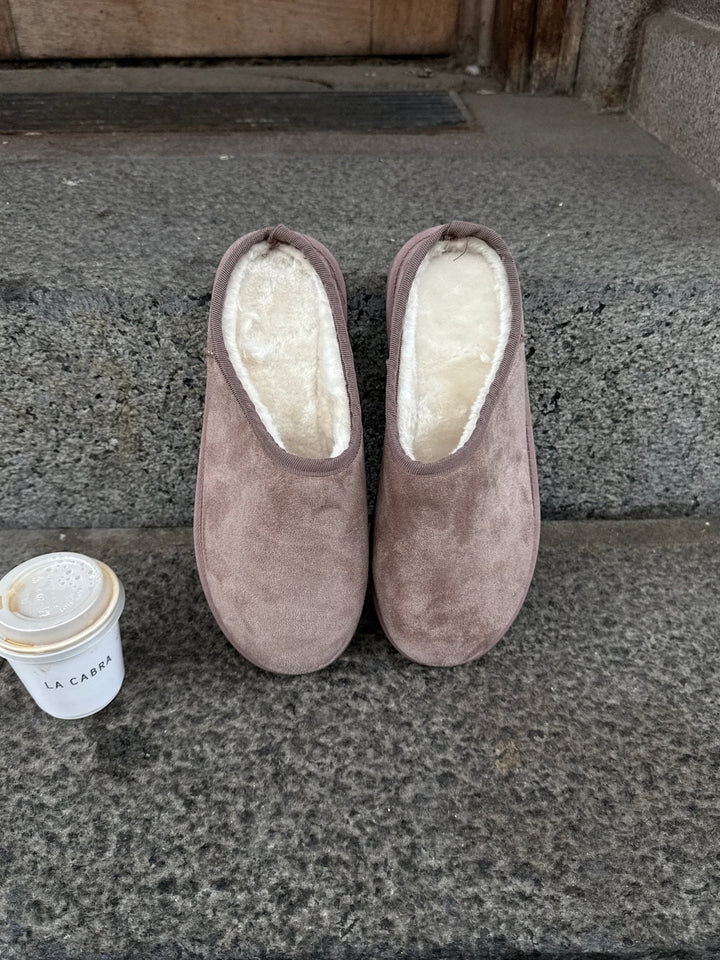 Carly Teddy Slippers - Warm Grey