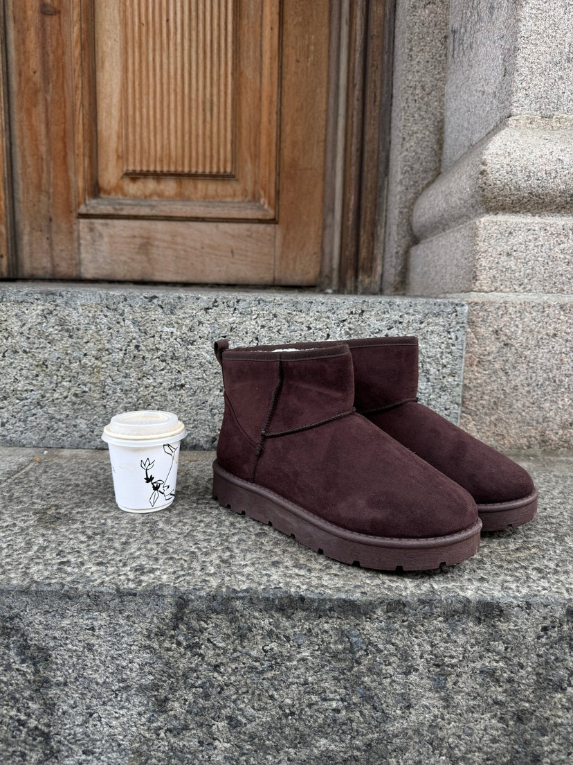 Daisy Teddy Boots - Dark Brown