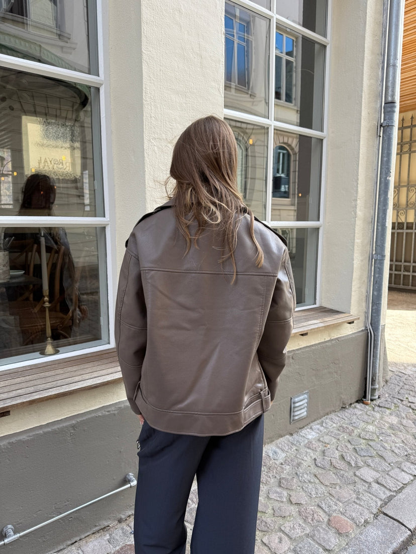 size_S-164cm