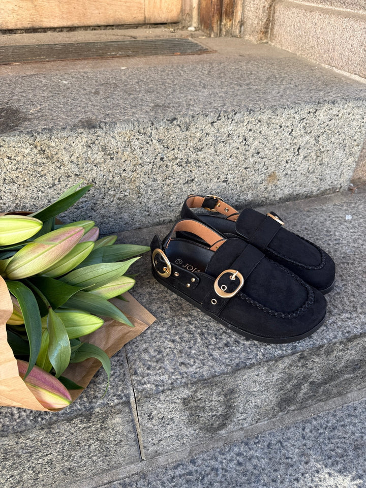 Fenja Buckle Slippers - Black