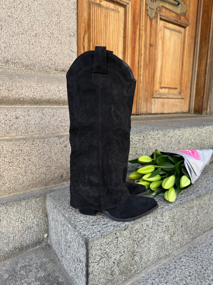 Katrine Faux Suede Boots - Black