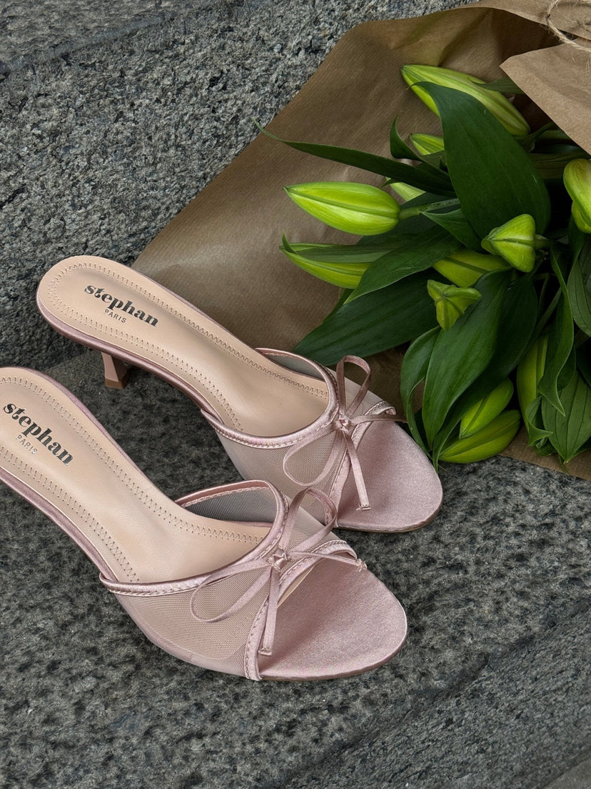 Nellie Bow Tie Heeled Mules - Champagne