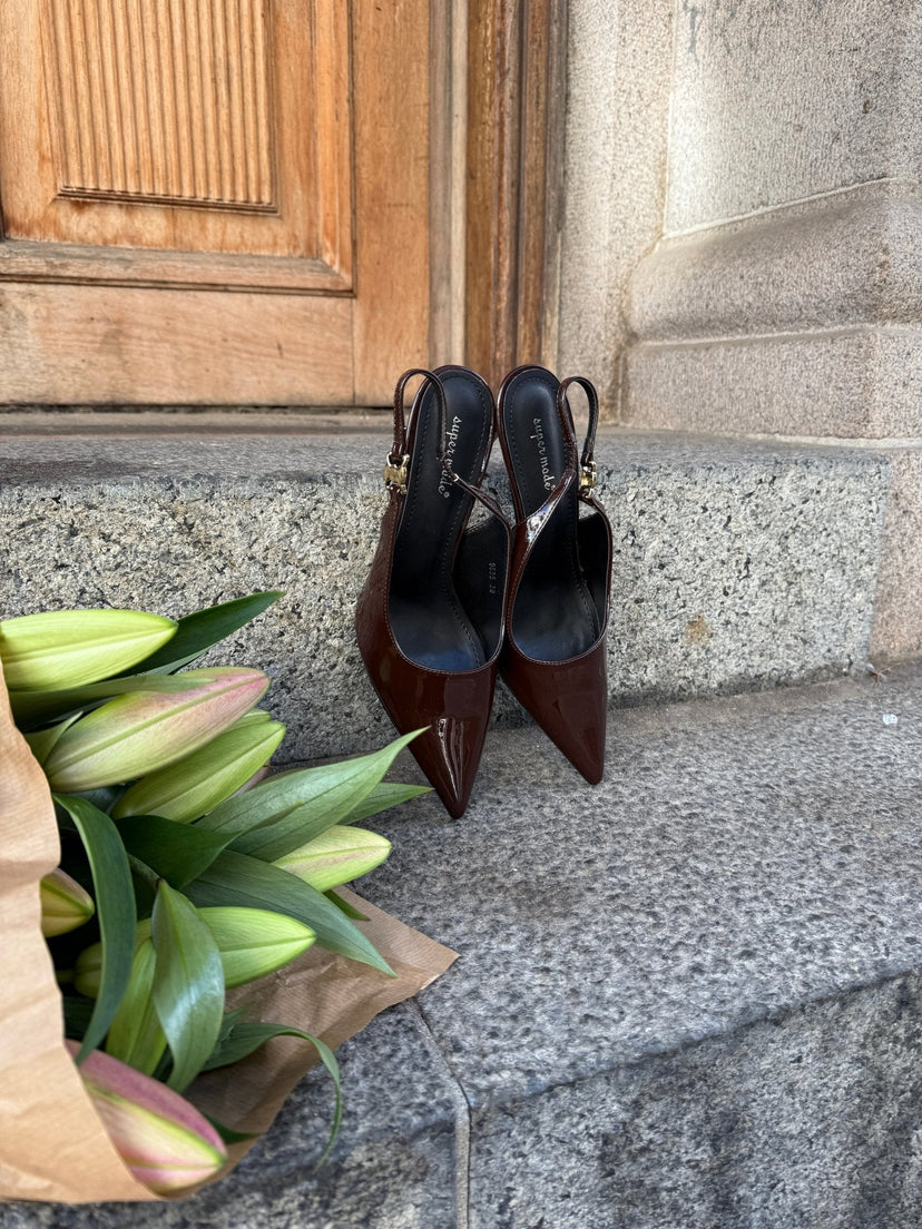 Nina Gloss Slingback - Chocolate Brown